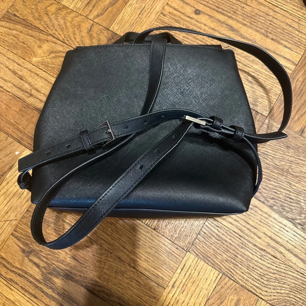 Disney Kate Spade New York Minnie Mouse Black Red Bow Leather Backpack - Picture 6 of 8